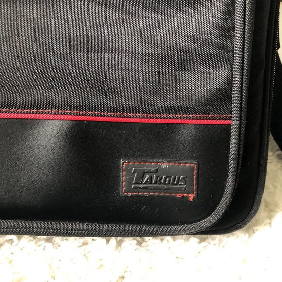 Targus Laptop Bag Carrying Case Black Red Accent - Picture 2 of 7